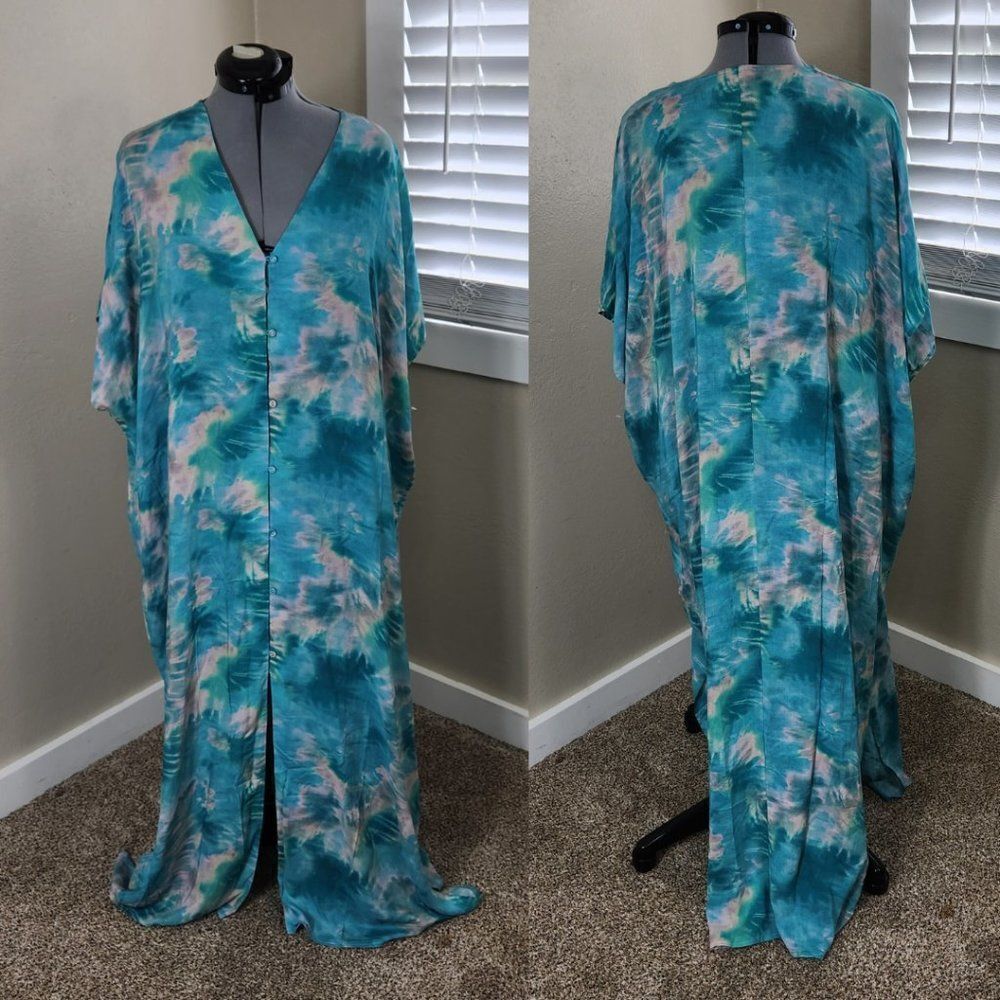 NWT Calme by Johnny Was V-Neck Maxi Kaftan Dress Size L/XL Blue Tie-Dye
